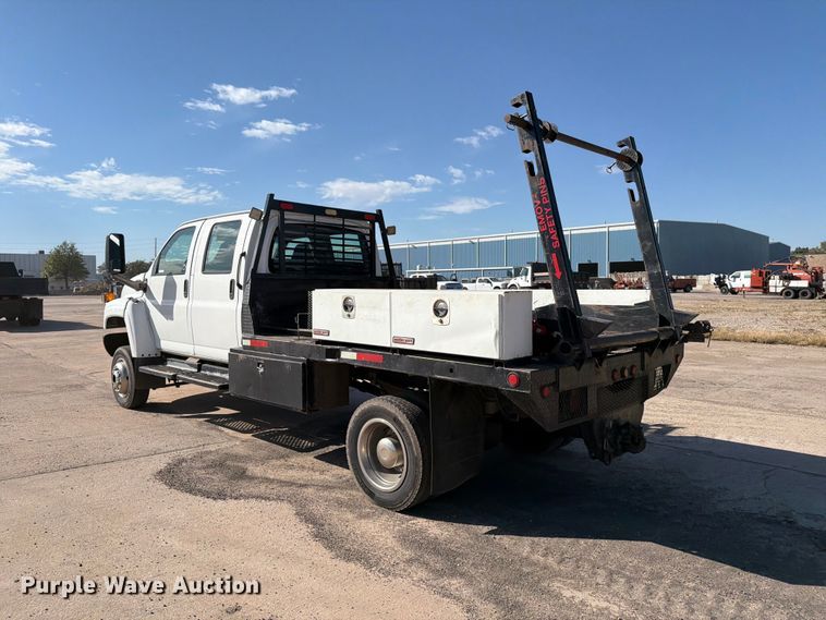 image for item EP7938 2005 GMC C4500 crew cab reel truck