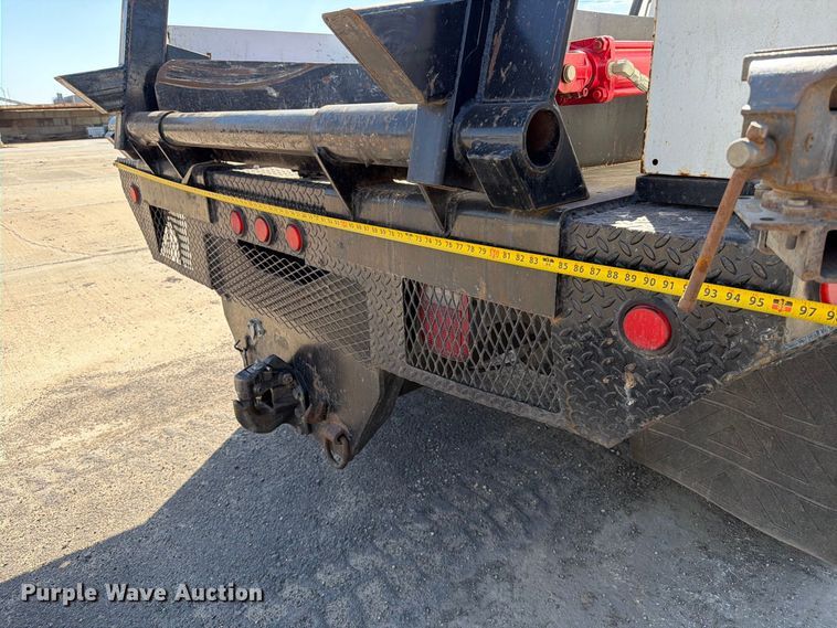 image for item EP7938 2005 GMC C4500 crew cab reel truck