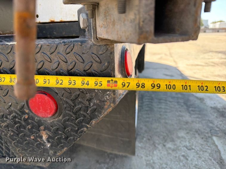 image for item EP7938 2005 GMC C4500 crew cab reel truck