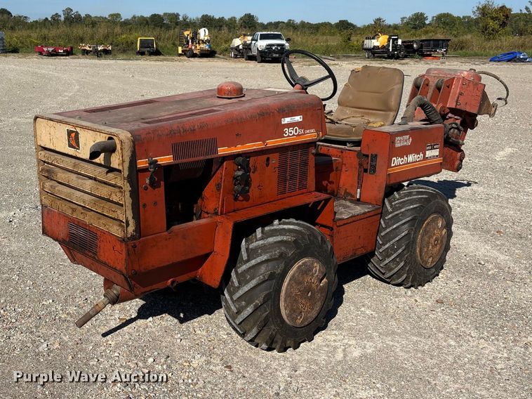 1985 Ditch Wich 350 SX cable plow