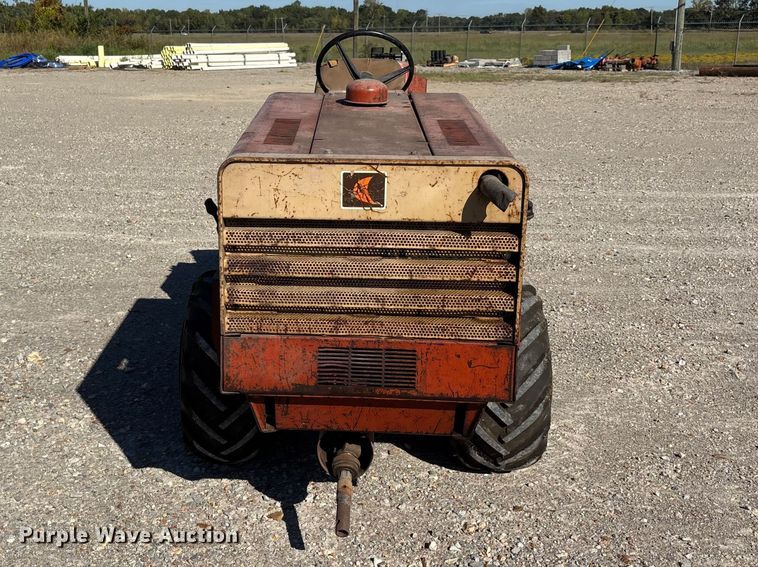 image for item ER3421 1985 Ditch Wich 350 SX cable plow
