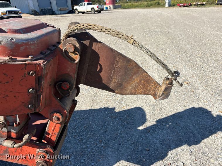 image for item ER3421 1985 Ditch Wich 350 SX cable plow