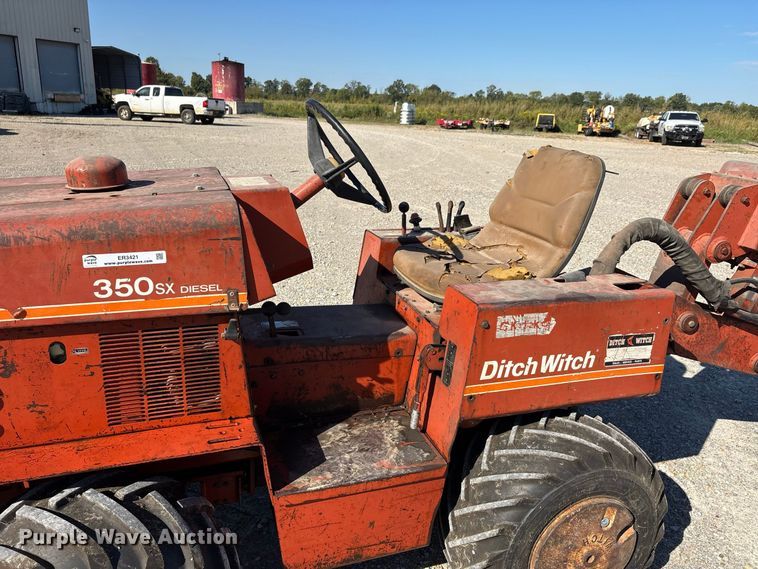 image for item ER3421 1985 Ditch Wich 350 SX cable plow