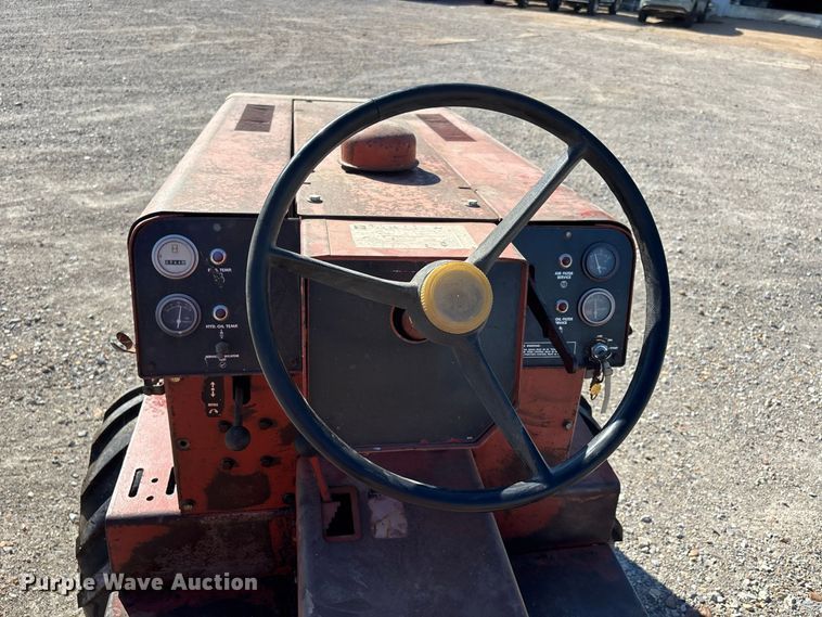 image for item ER3421 1985 Ditch Wich 350 SX cable plow