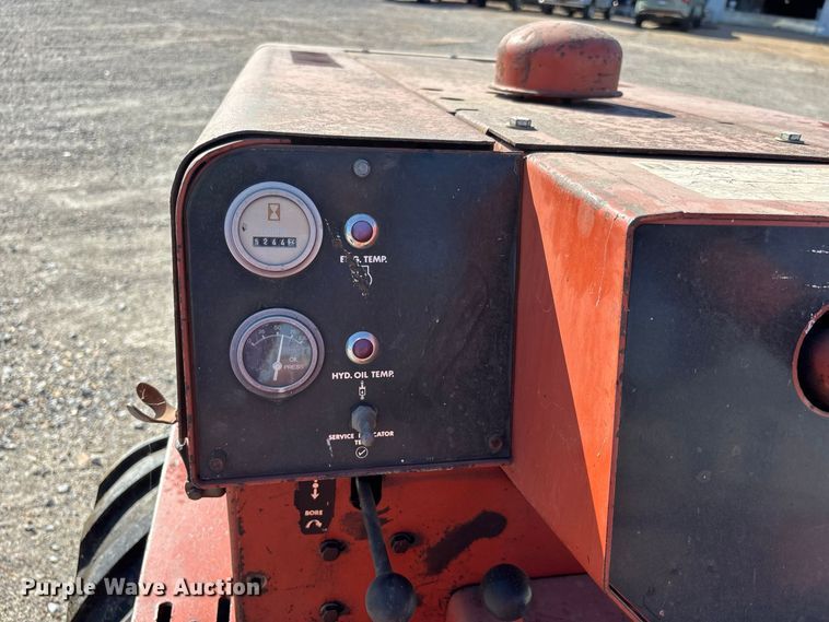 image for item ER3421 1985 Ditch Wich 350 SX cable plow