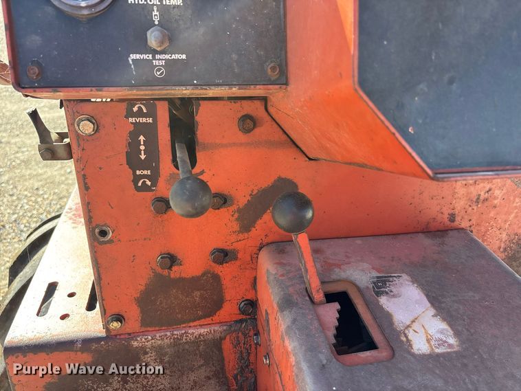 image for item ER3421 1985 Ditch Wich 350 SX cable plow