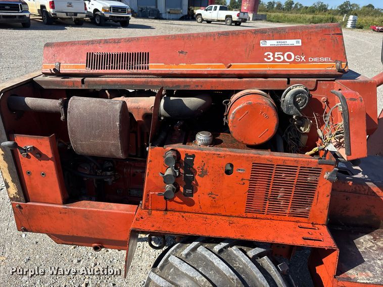image for item ER3421 1985 Ditch Wich 350 SX cable plow