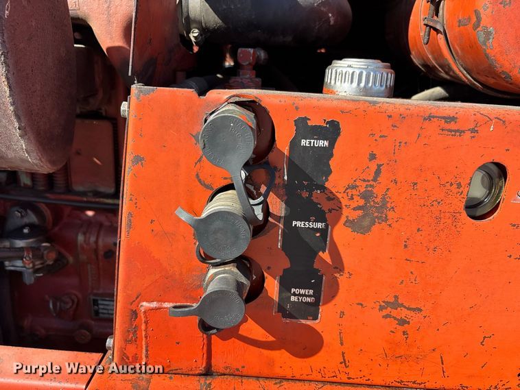 image for item ER3421 1985 Ditch Wich 350 SX cable plow