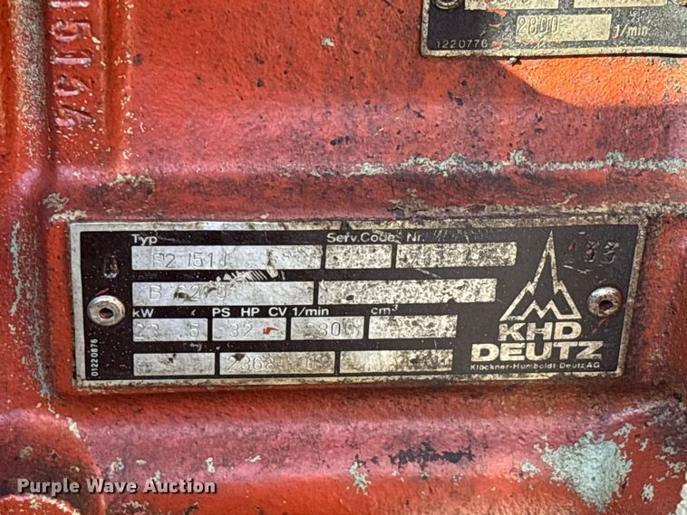 image for item ER3421 1985 Ditch Wich 350 SX cable plow