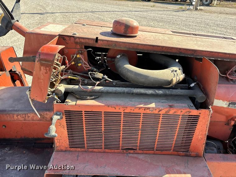 image for item ER3421 1985 Ditch Wich 350 SX cable plow