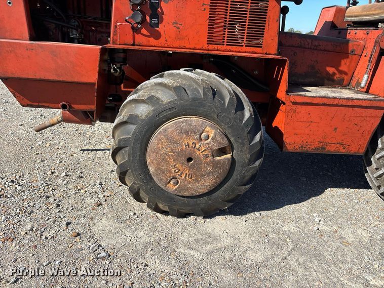image for item ER3421 1985 Ditch Wich 350 SX cable plow