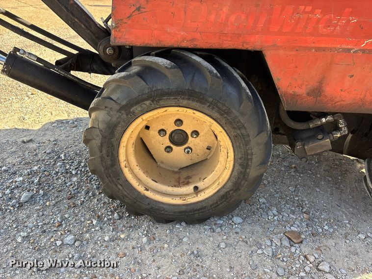 image for item ER3425 Ditch Witch 255SX cable plow