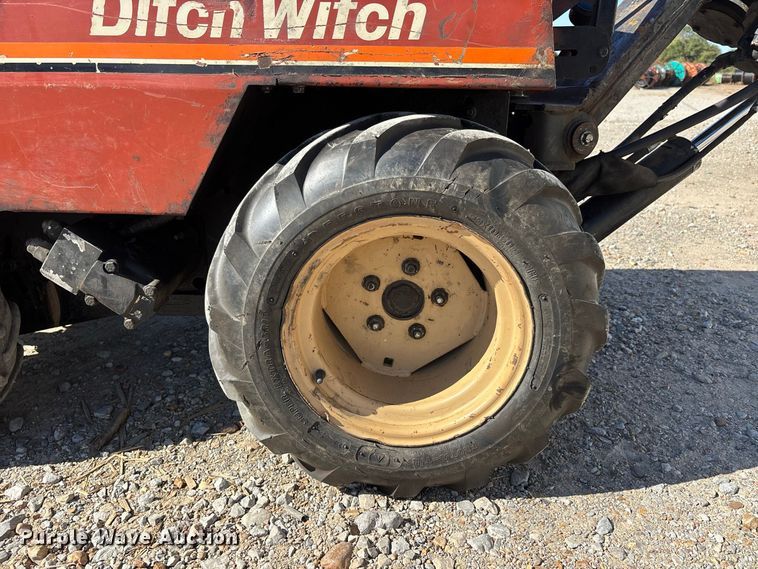 image for item ER3425 Ditch Witch 255SX cable plow