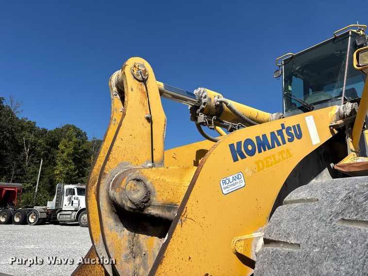 image for item ER3426 2007 Komatsu WA600-6 wheel loader