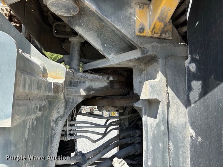 image for item ER3426 2007 Komatsu WA600-6 wheel loader