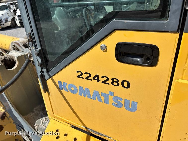 image for item ER3426 2007 Komatsu WA600-6 wheel loader