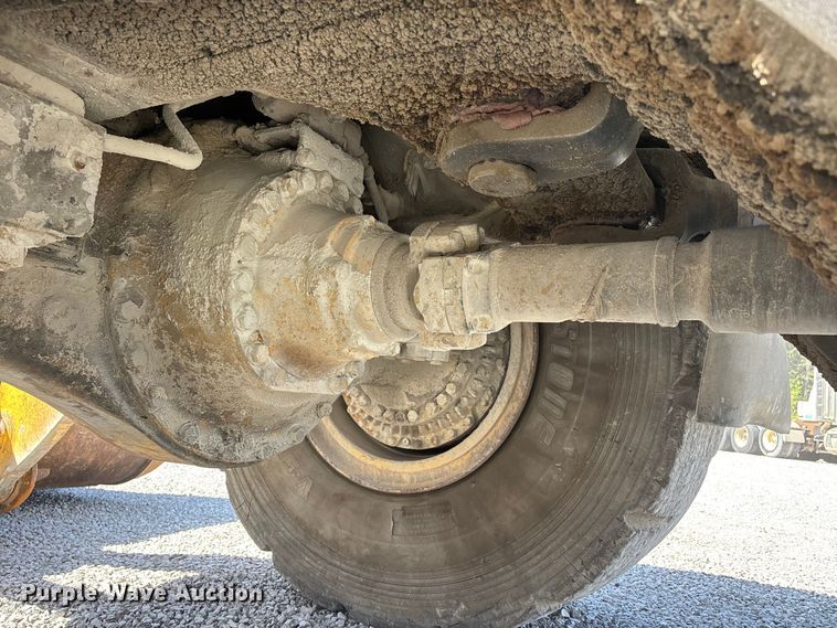 image for item ER3426 2007 Komatsu WA600-6 wheel loader