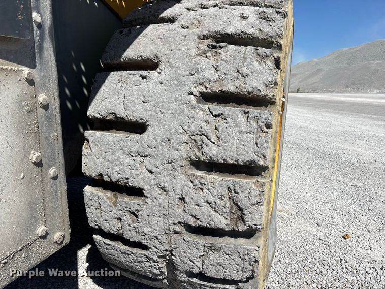image for item ER3426 2007 Komatsu WA600-6 wheel loader
