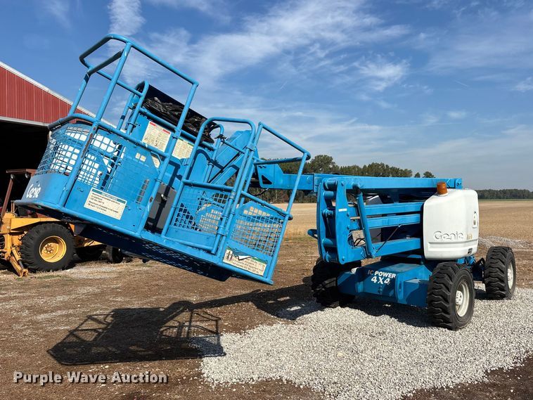 2000 Genie Z4525 boom lift