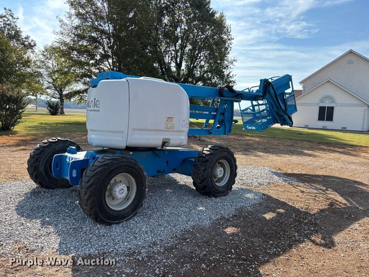 image for item ER3440 2000 Genie Z4525 boom lift
