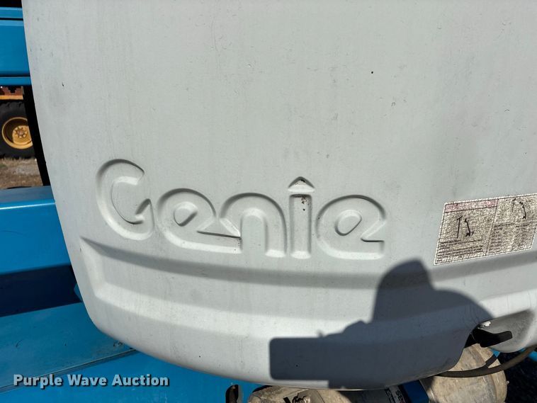 image for item ER3440 2000 Genie Z4525 boom lift