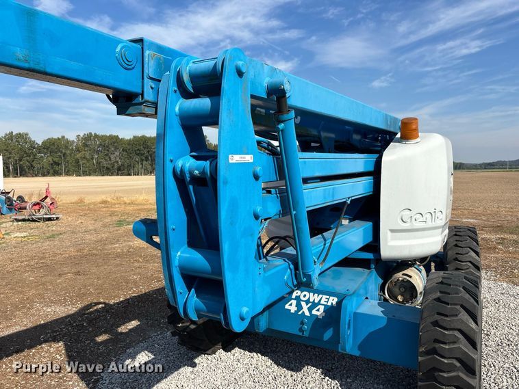 image for item ER3440 2000 Genie Z4525 boom lift