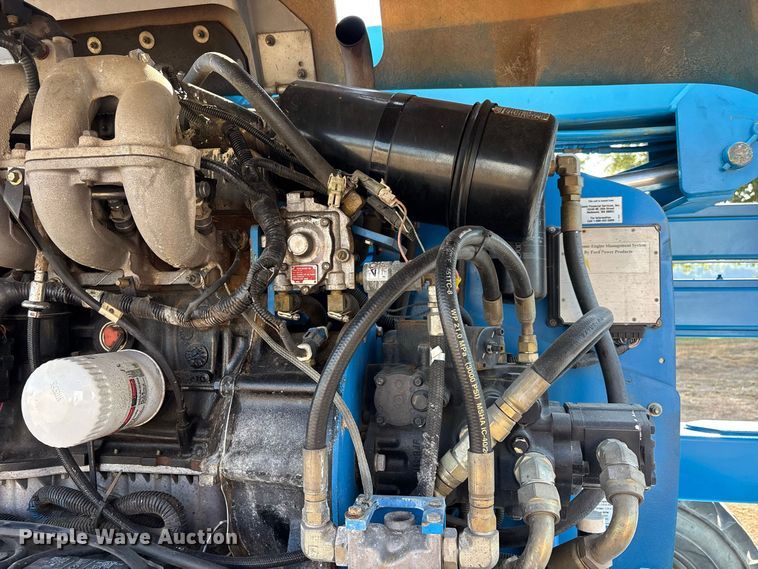 image for item ER3440 2000 Genie Z4525 boom lift