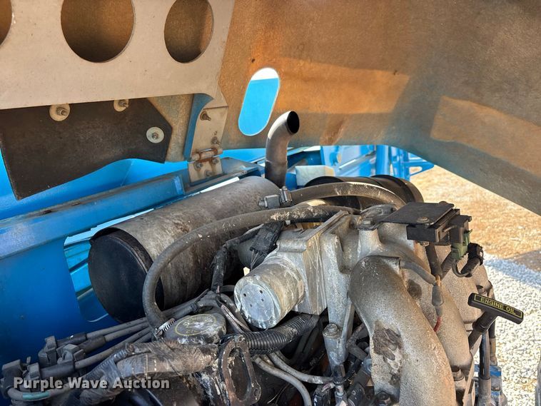 image for item ER3440 2000 Genie Z4525 boom lift