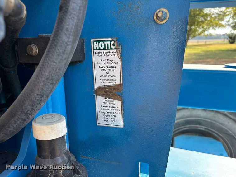 image for item ER3440 2000 Genie Z4525 boom lift
