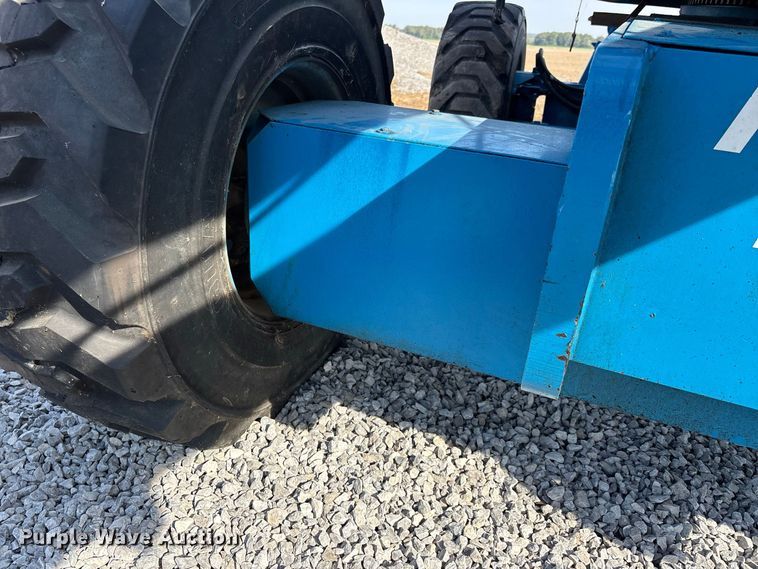 image for item ER3440 2000 Genie Z4525 boom lift