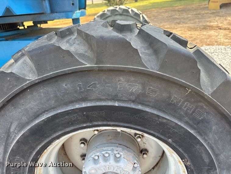 image for item ER3440 2000 Genie Z4525 boom lift