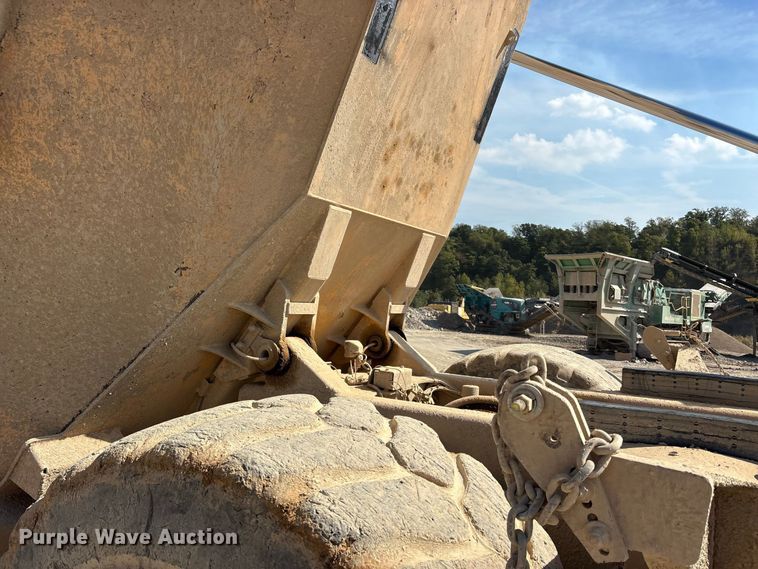 image for item ER3441 2004 Volvo A40D articulated haul truck