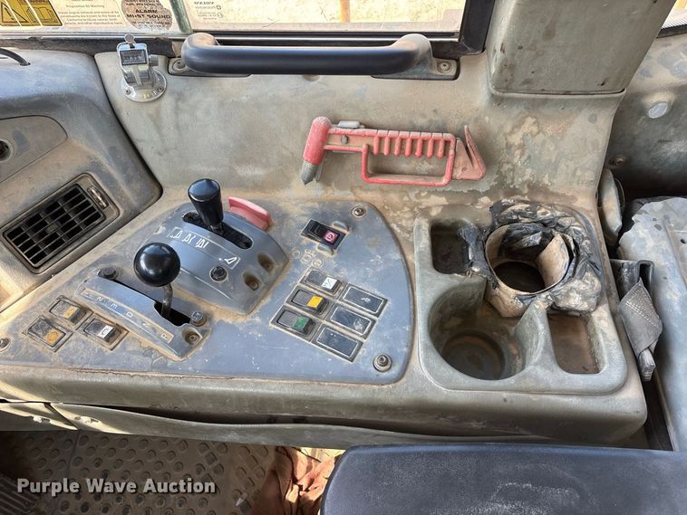 image for item ER3441 2004 Volvo A40D articulated haul truck