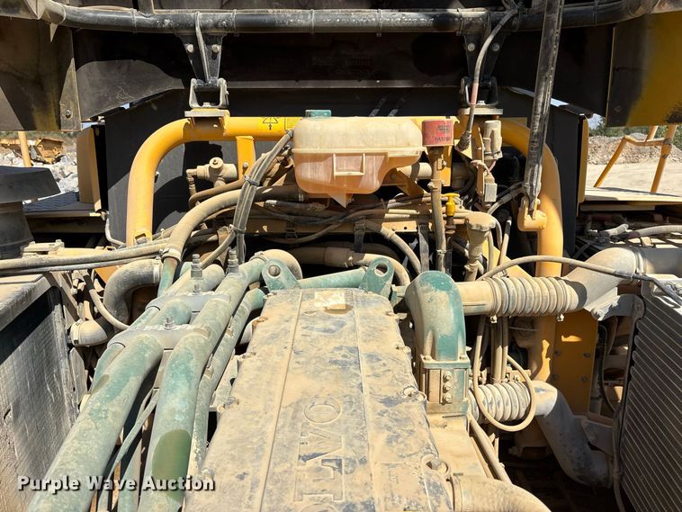 image for item ER3441 2004 Volvo A40D articulated haul truck