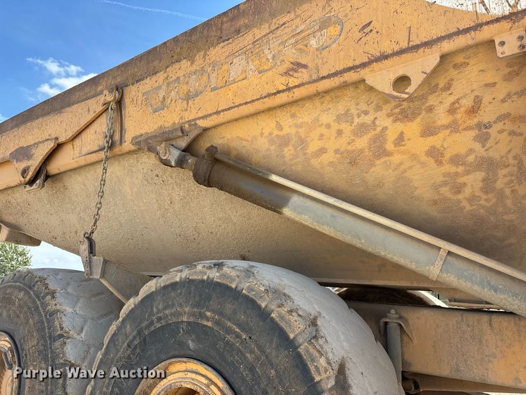 image for item ER3442 2005 Volvo A40D articulated haul truck