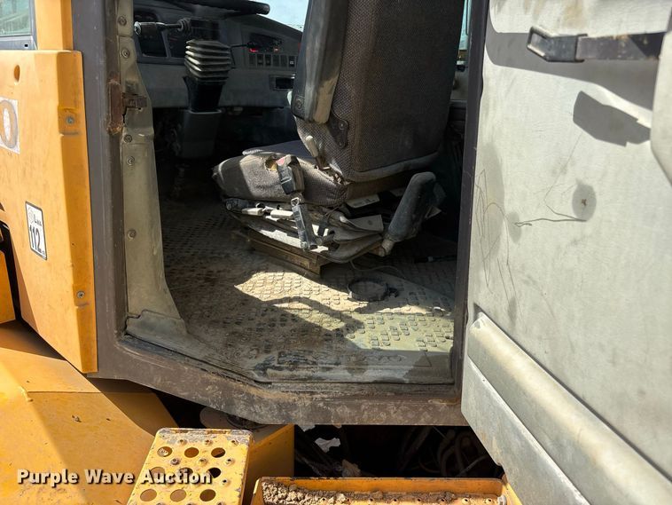 image for item ER3442 2005 Volvo A40D articulated haul truck