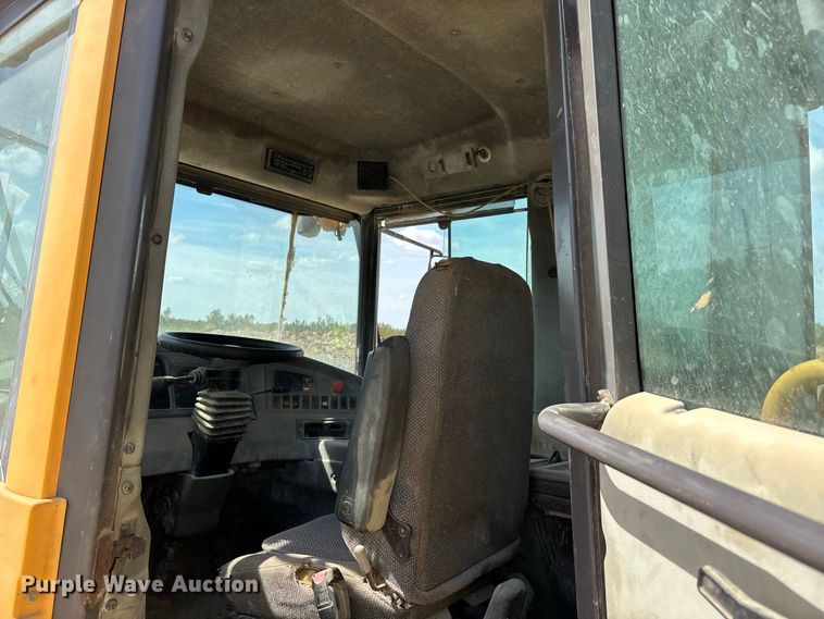 image for item ER3442 2005 Volvo A40D articulated haul truck