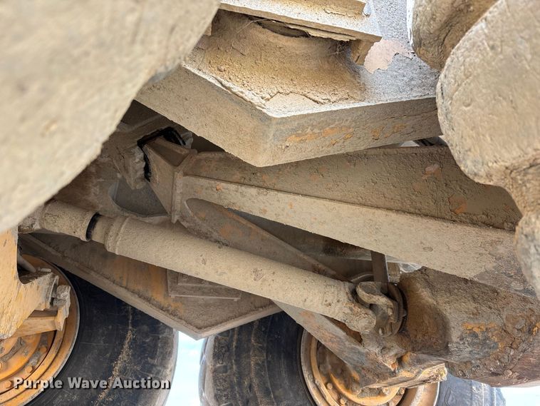 image for item ER3442 2005 Volvo A40D articulated haul truck