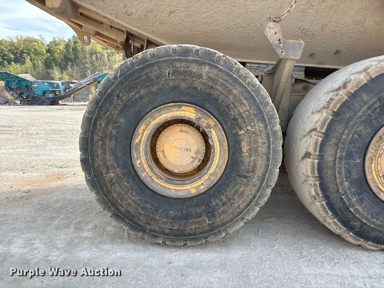 image for item ER3442 2005 Volvo A40D articulated haul truck