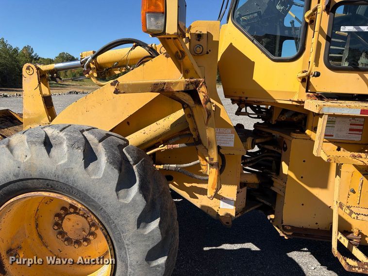 image for item ER3450 1995 Komatsu WA180 wheel loader