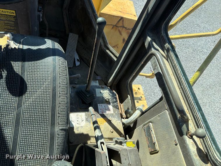 image for item ER3450 1995 Komatsu WA180 wheel loader