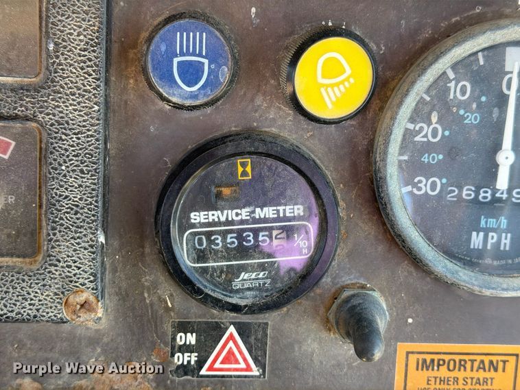image for item ER3450 1995 Komatsu WA180 wheel loader