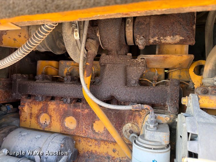image for item ER3450 1995 Komatsu WA180 wheel loader