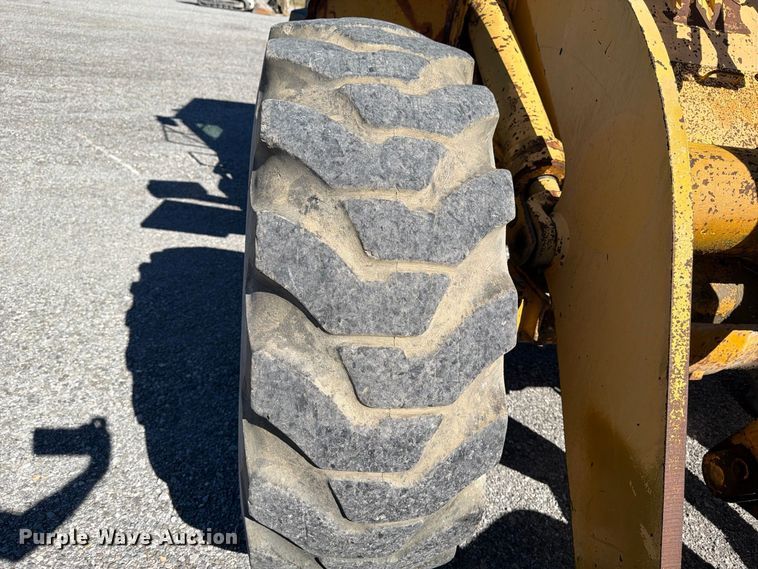 image for item ER3450 1995 Komatsu WA180 wheel loader