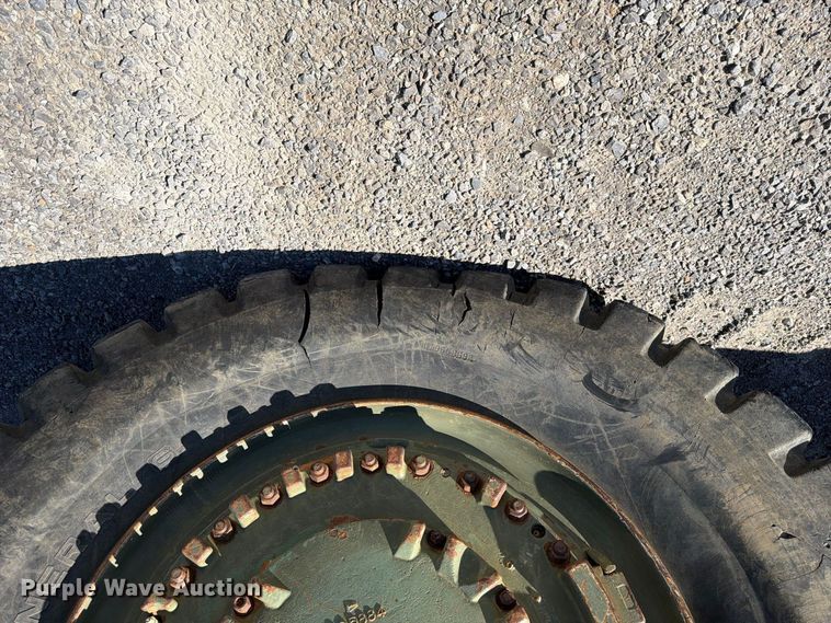 image for item ER3451 1985 Caterpillar 621B 