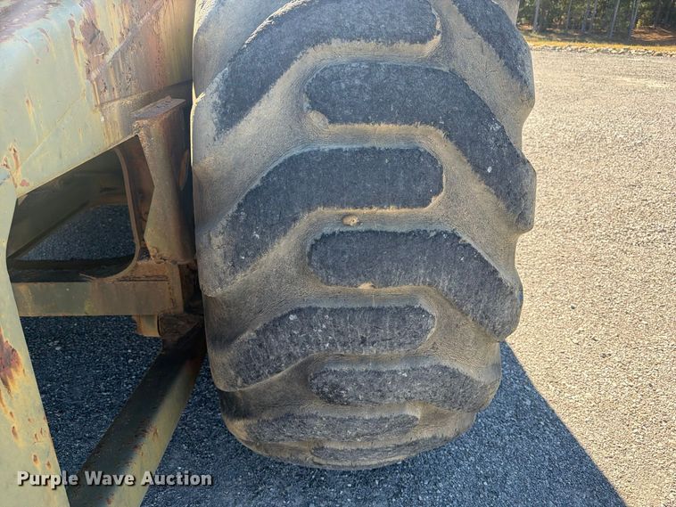 image for item ER3451 1985 Caterpillar 621B 