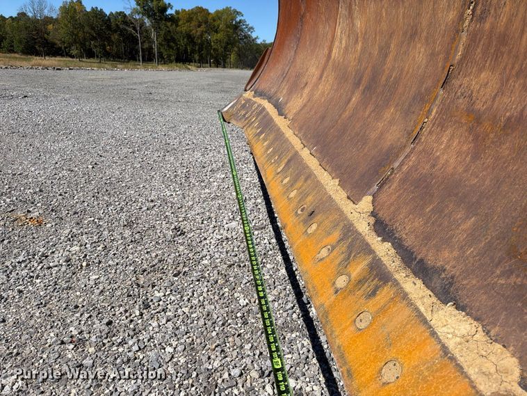 image for item ER3452 1968 Caterpillar D7E dozer