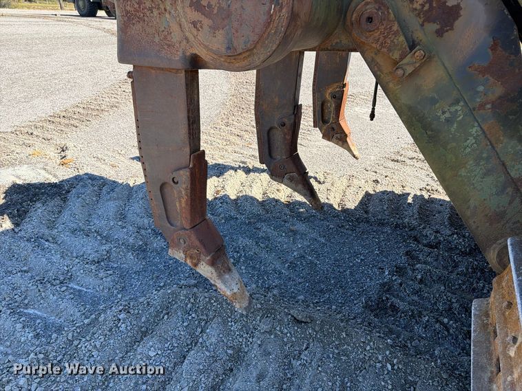 image for item ER3452 1968 Caterpillar D7E dozer