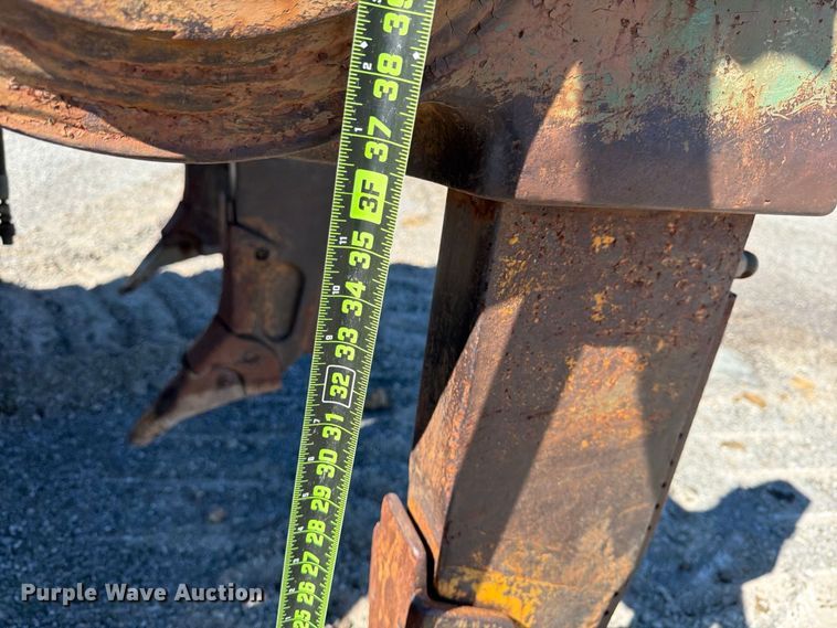 image for item ER3452 1968 Caterpillar D7E dozer