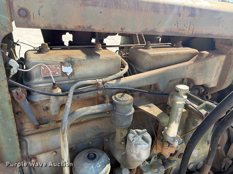 image for item ER3452 1968 Caterpillar D7E dozer
